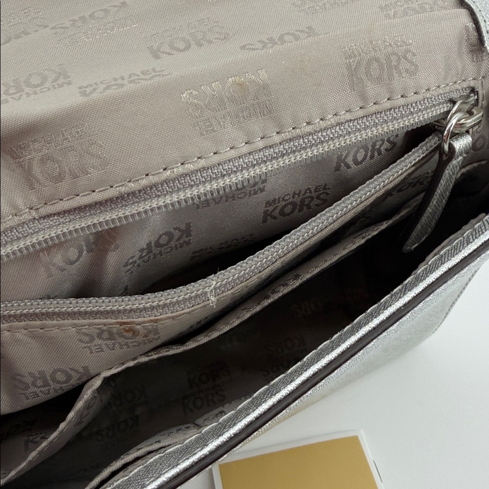 Michael Kors Silver Leather Small Ava Crystals Embellished Top Handle Bag Rare - Picture 7 of 12